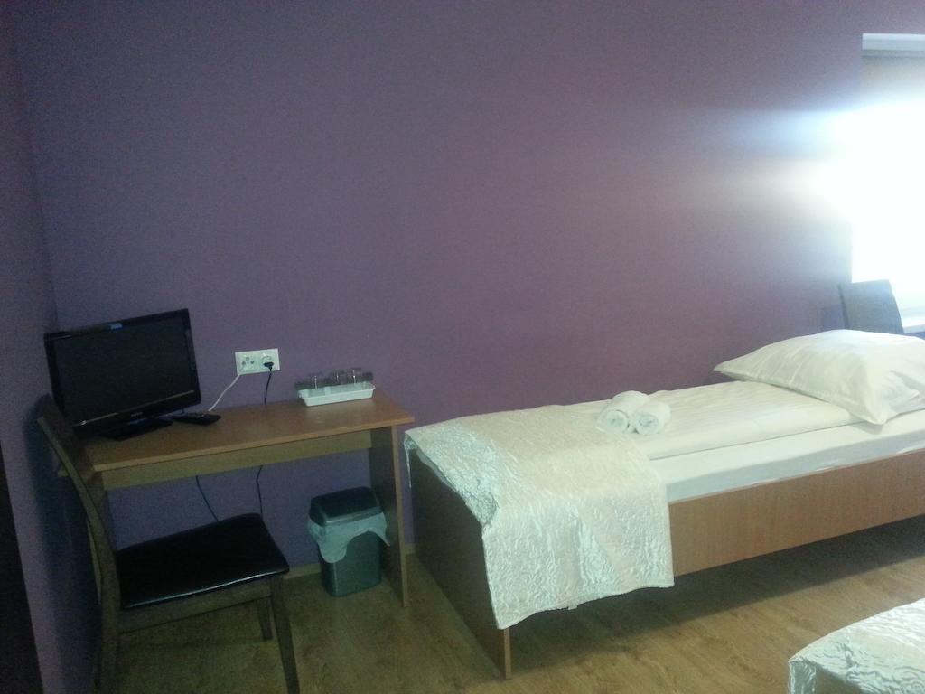 Restauracja Motel Halka Płock Habitación foto