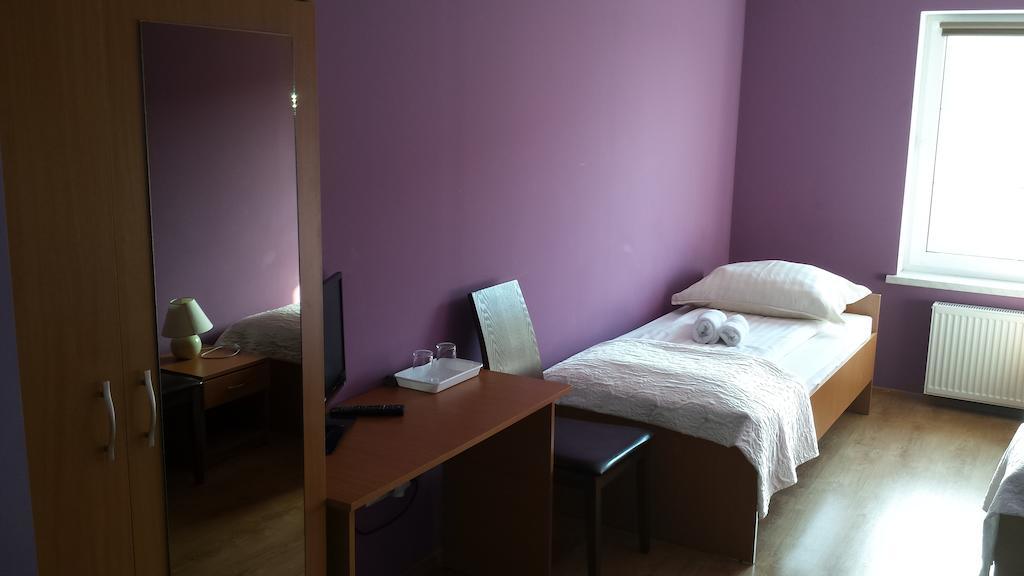 Restauracja Motel Halka Płock Habitación foto